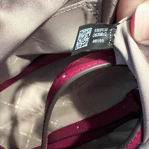 Like new only used a few times does not have dust bag or tags